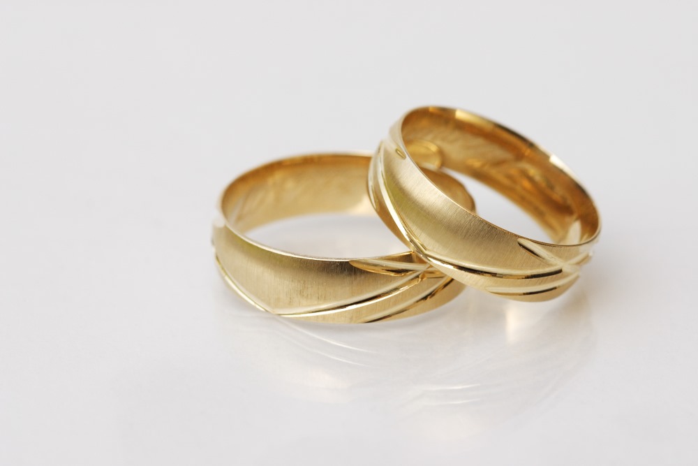 Trauringe: Vor- und Nachteile der verschiedenen Materialien - Eheringe aus Gold